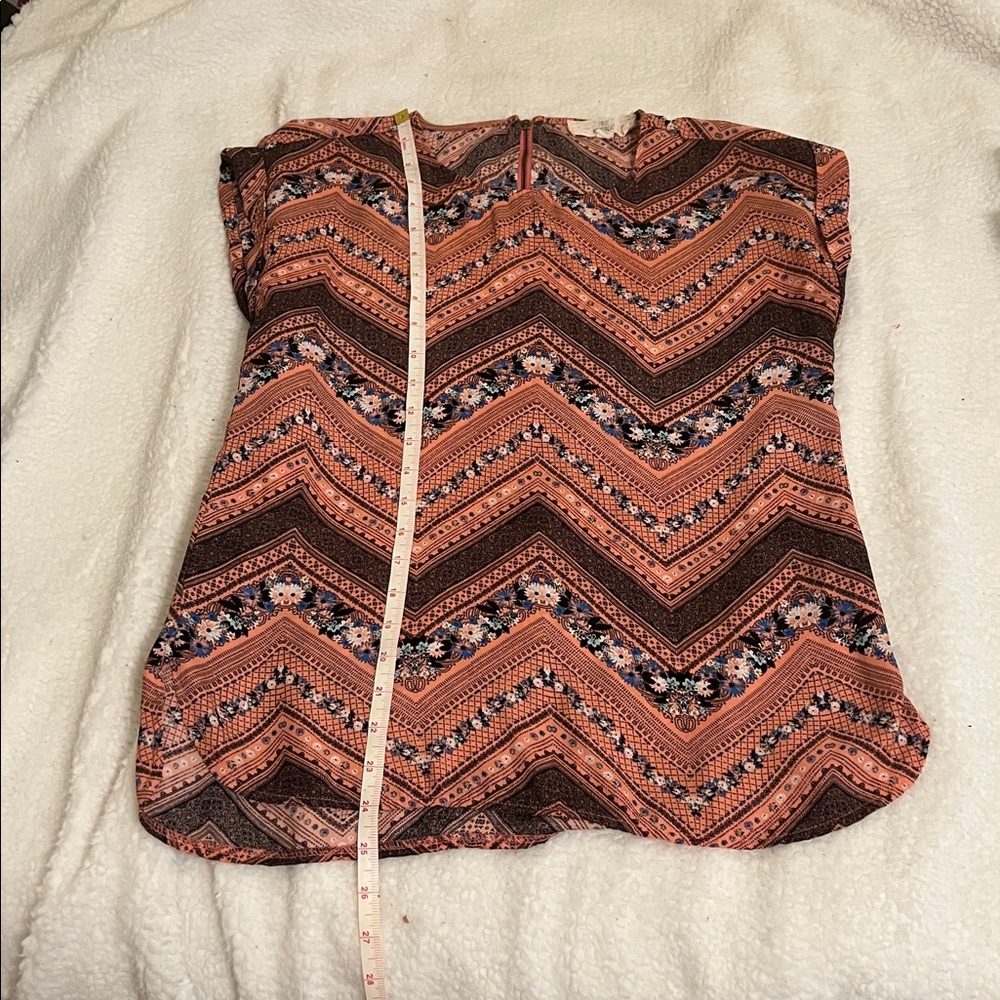 Pink Republic Multicolor Chevron Blouse - Picture 6 of 9